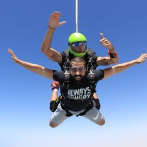 Meet your Posher, Hani